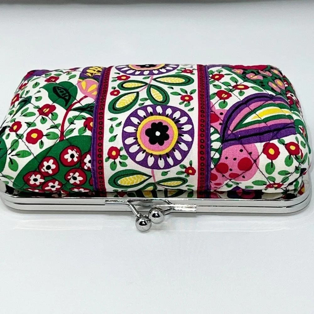 Vera Bradley floral Make Up Cosmetic Case